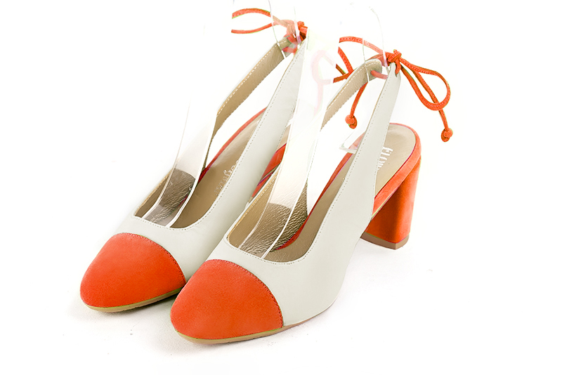 Clementine orange and off white women's slingback shoes. Round toe. Medium block heels. Front view - Florence KOOIJMAN